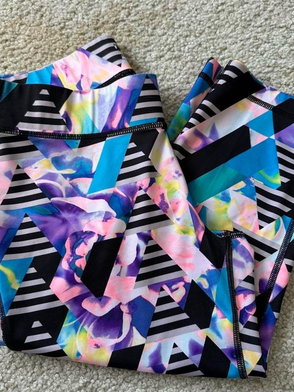 Colorful Geometric & Floral Active Leggings- SIZE SMALL